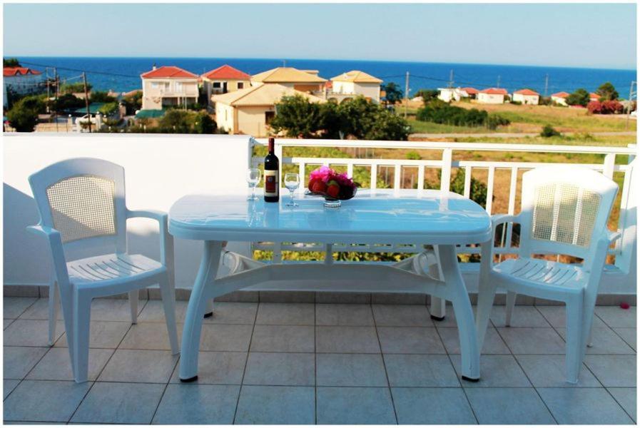 Retreat Apartments In Drosia - Apartment For 3 Makris Gialos  Zewnętrze zdjęcie
